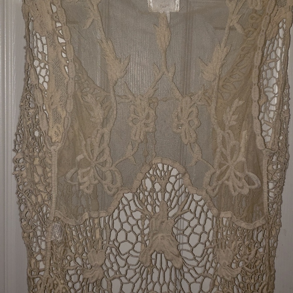 Vest - Picture 2 of 2